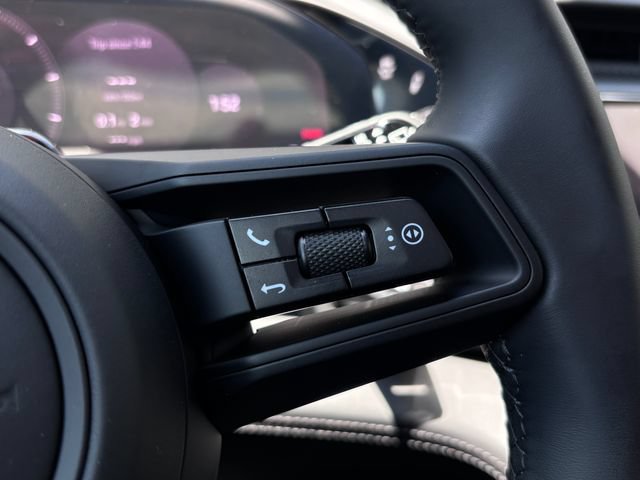 New 2026 Porsche Cayenne Electric AWD/4WD image 17