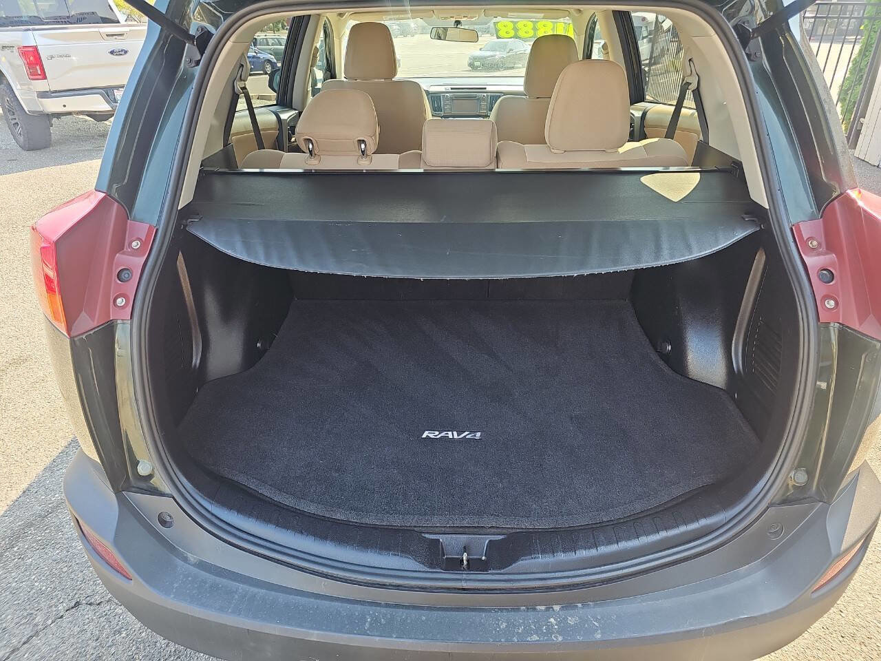 Used 2013 Toyota RAV4 XLE image 6