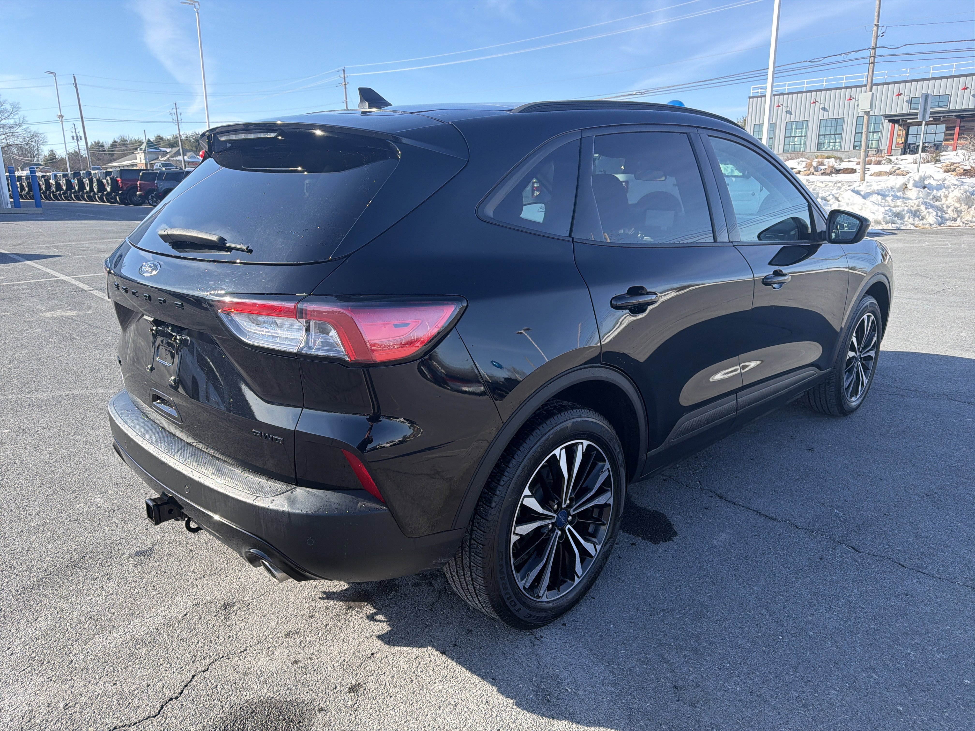 Used 2022 Ford Escape SEL w/ SEL Stealth AWD Package video 3