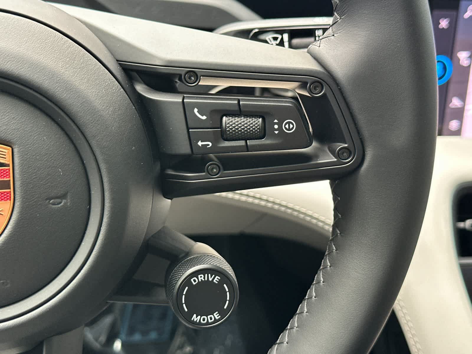 New 2026 Porsche Taycan AWD/4WD image 28
