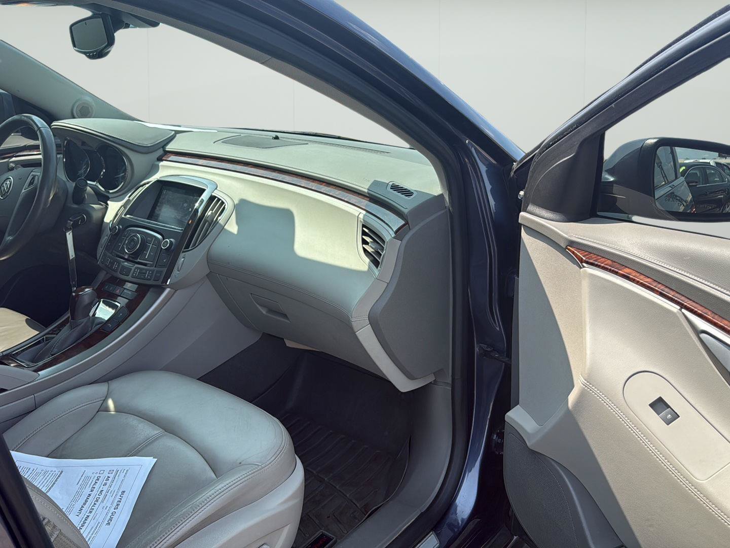 Used 2013 Buick LaCrosse Leather FWD image 15