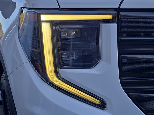 Certified 2022 GMC Sierra 1500 Elevation w/ Elevation Premium Package image 10