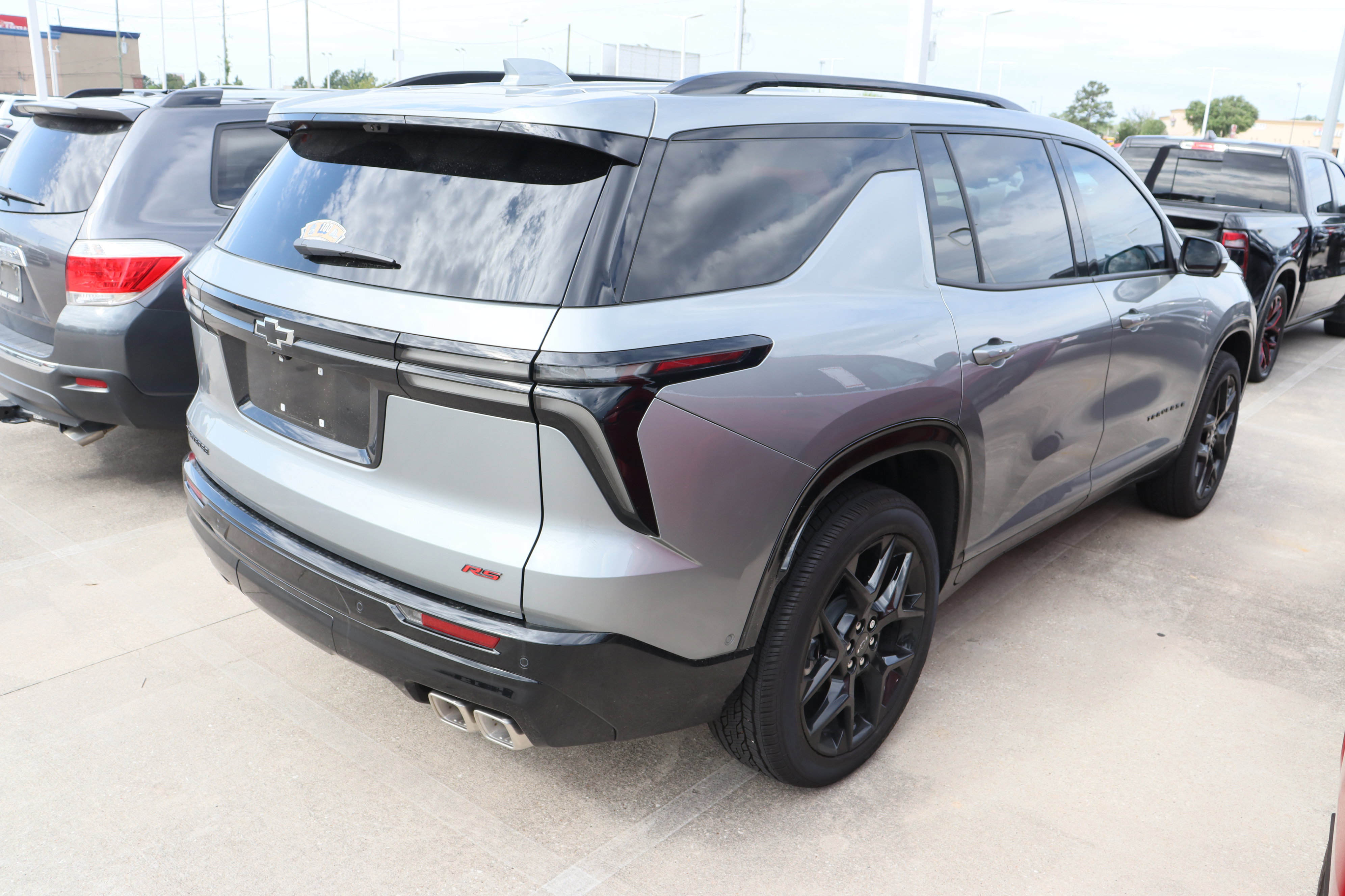 Used 2026 Chevrolet Traverse RS w/ LPO, Floor Liner Package image 10