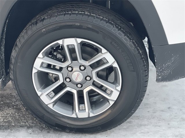 New 2026 GMC Terrain Elevation w/ LPO, Floor Liner Package image 33