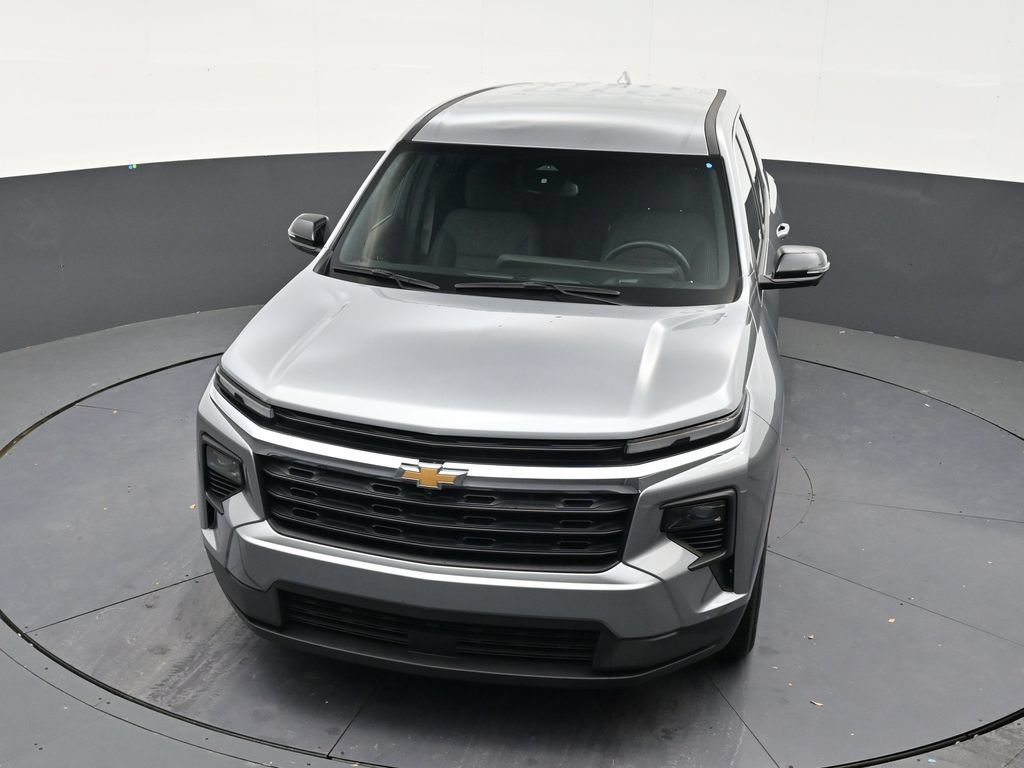 Used 2024 Chevrolet Traverse LS FWD image 18