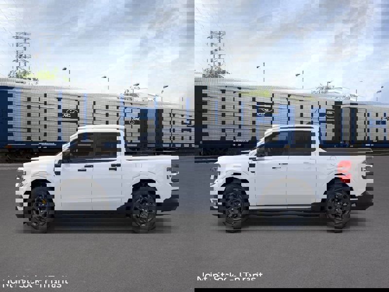 New 2026 Ford Maverick XLT image 3