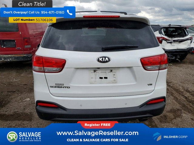 Used 2016 Kia Sorento LX w/ LX Convenience Package AWD/4WD image 8