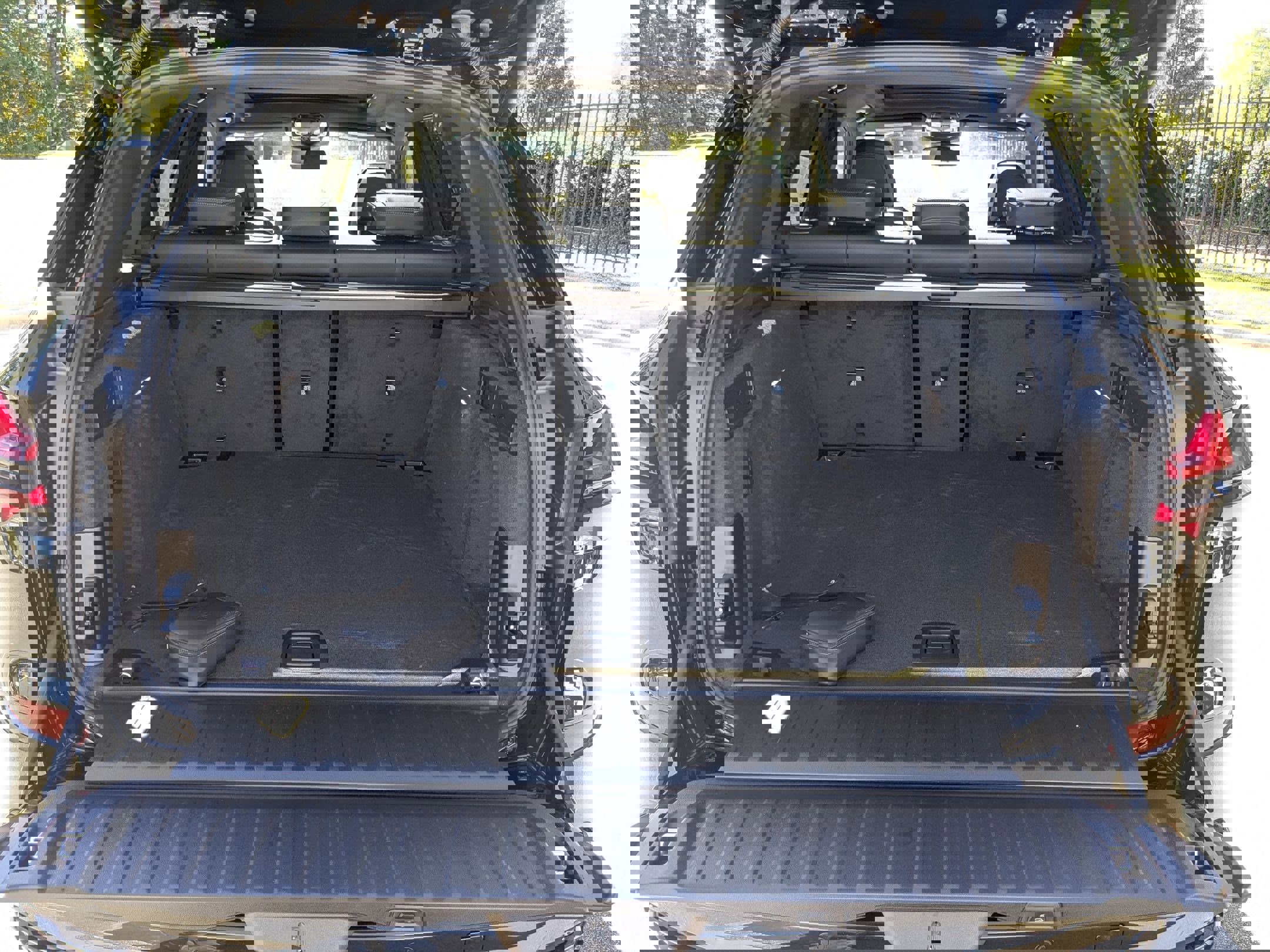 New 2026 BMW X5 xDrive40i w/ M Sport Package image 33