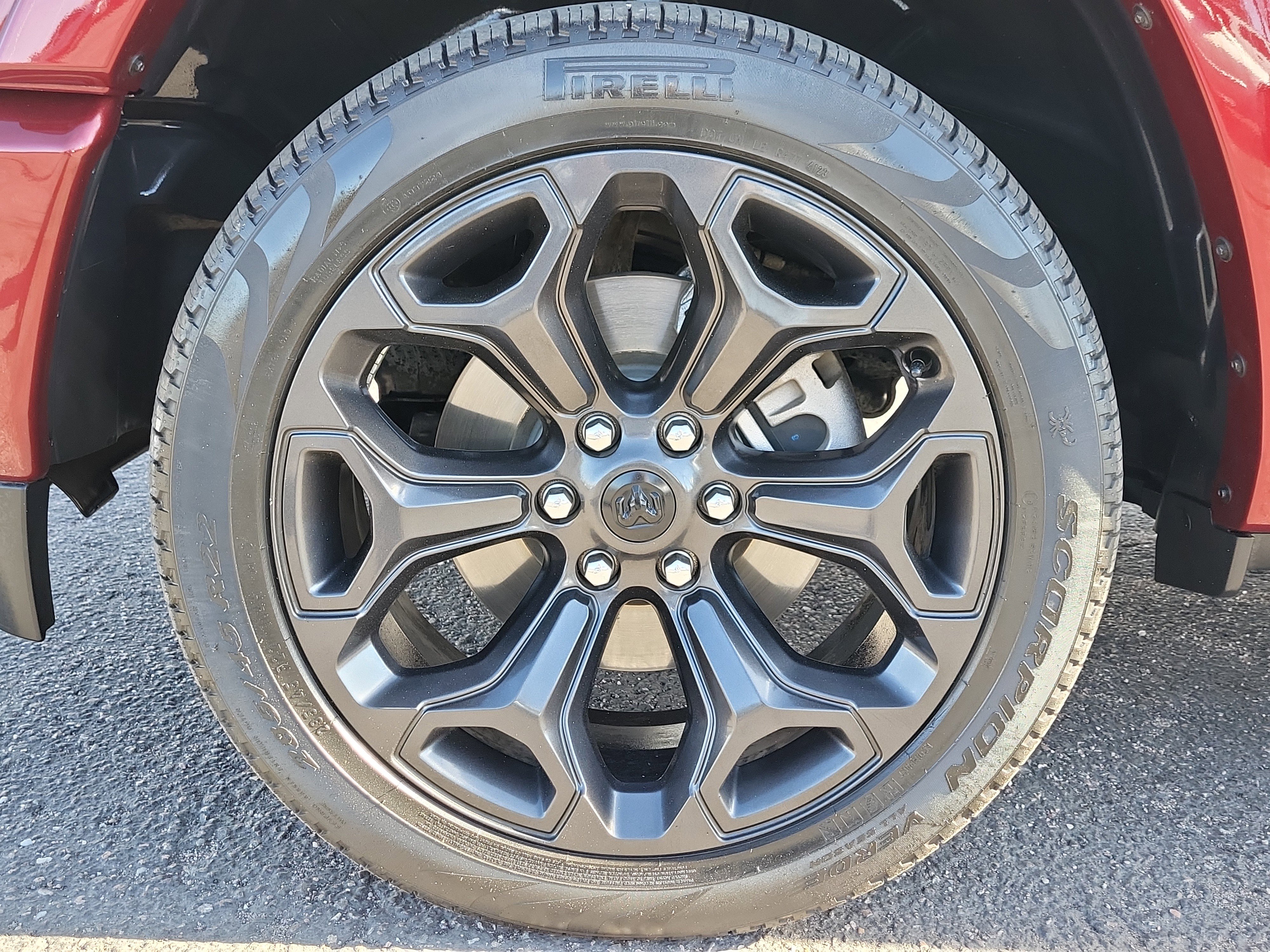 Used 2024 RAM 1500 Limited image 21