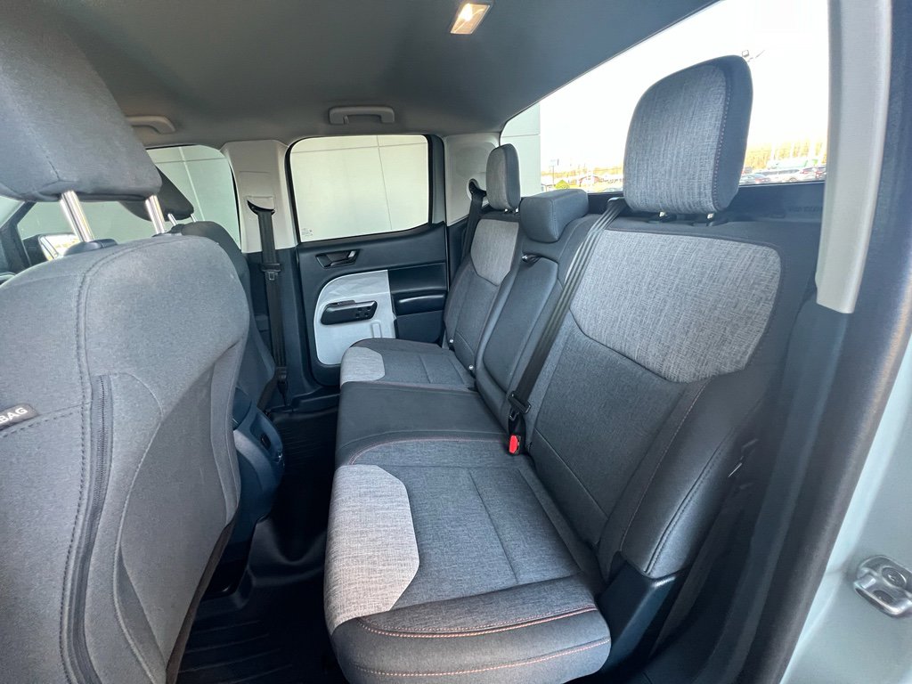 Used 2022 Ford Maverick XLT image 16