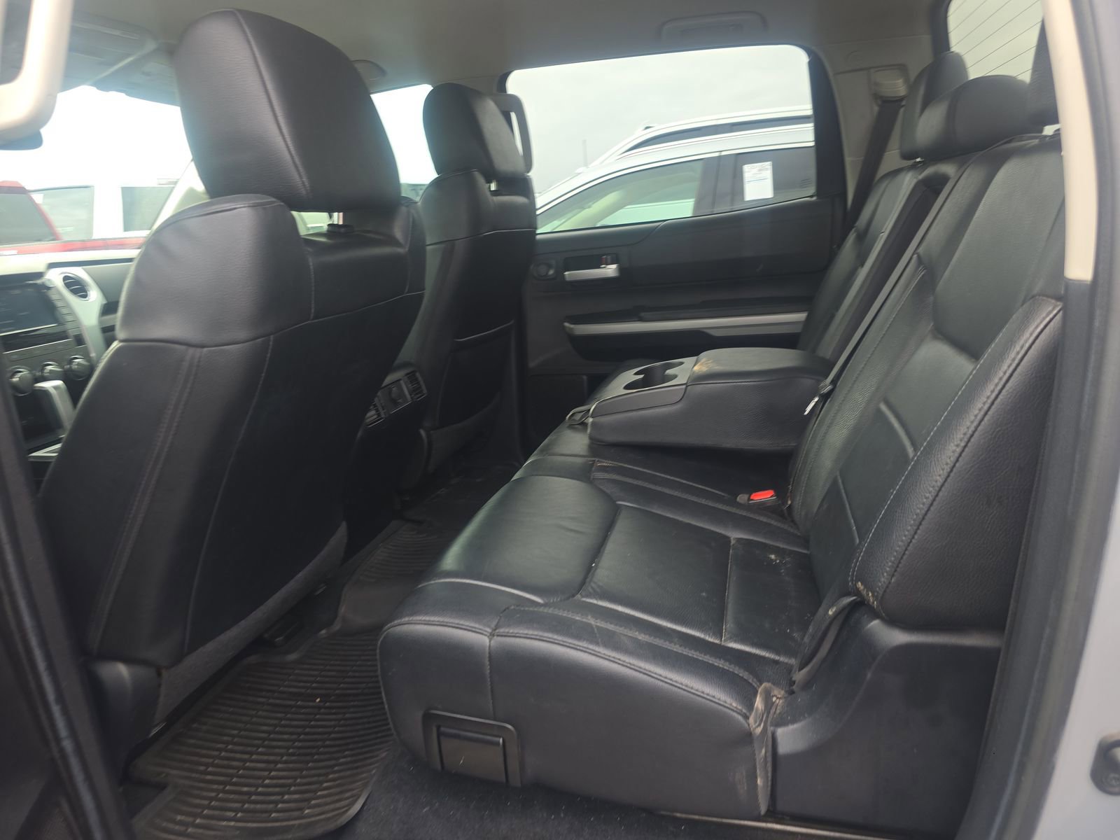 Used 2020 Toyota Tundra SR5 w/ SR5 Leather Package image 18