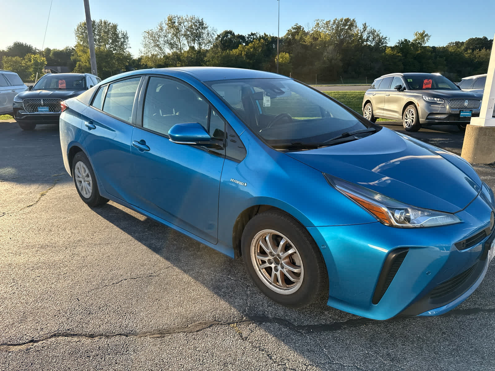 Used 2019 Toyota Prius LE FWD image 8