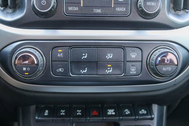 Used 2018 Chevrolet Colorado ZR2 image 25