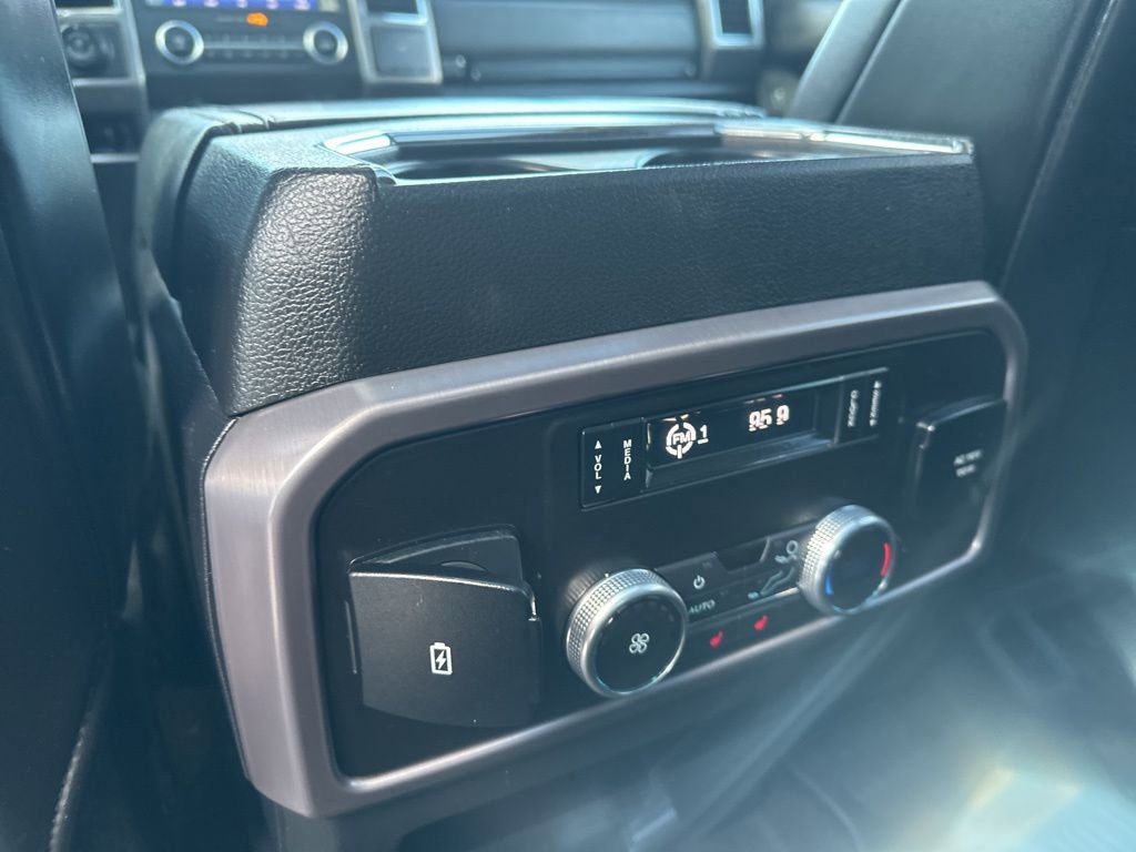 Used 2021 Ford Expedition Platinum image 32