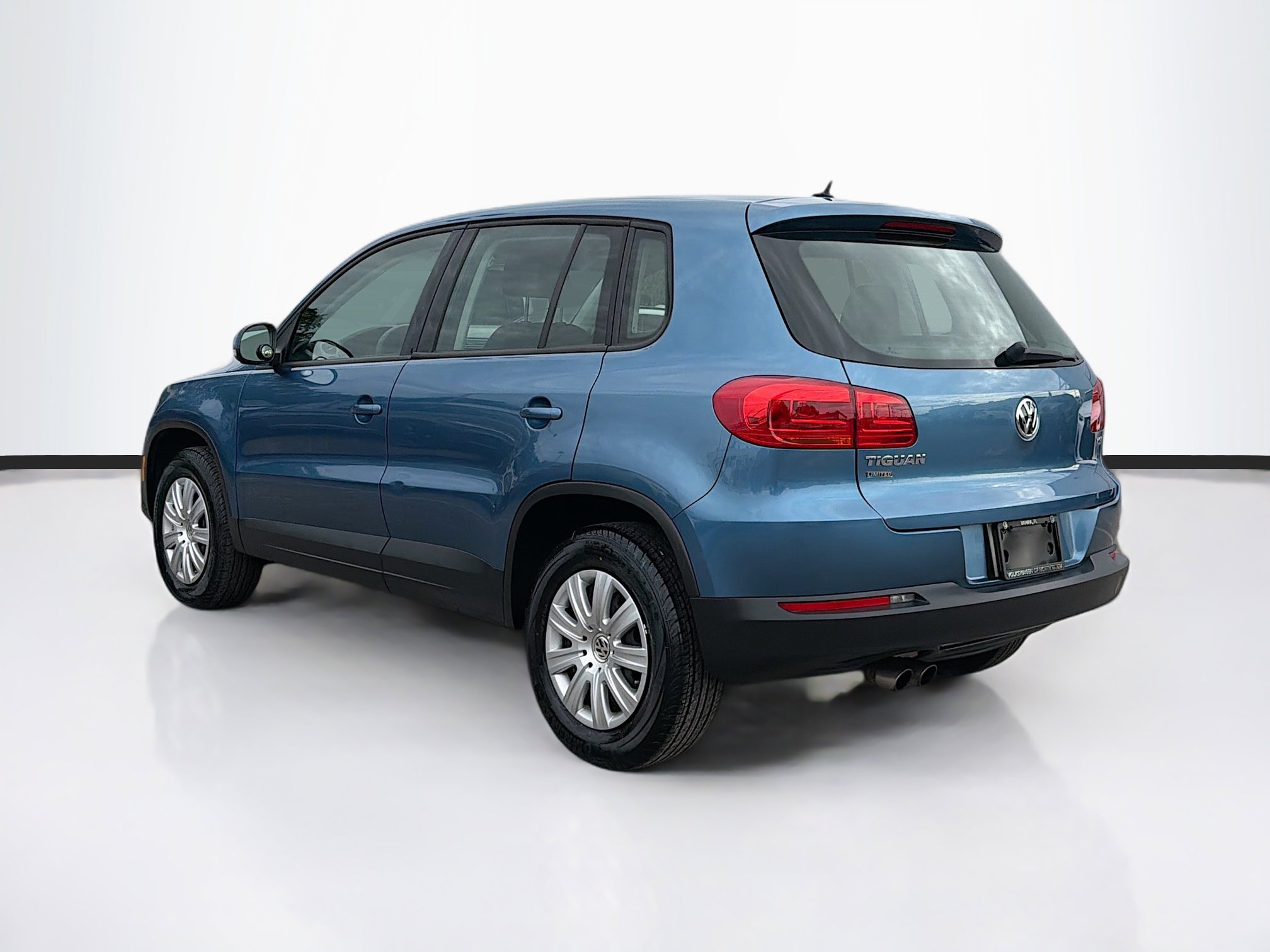 Used 2017 Volkswagen Tiguan Limited image 5