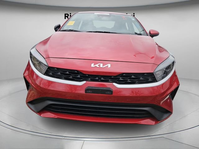 Used 2023 Kia Forte LXS image 3