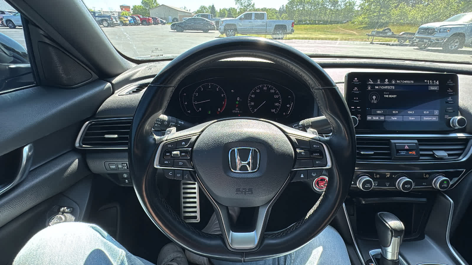 Used 2022 Honda Accord Sport image 9