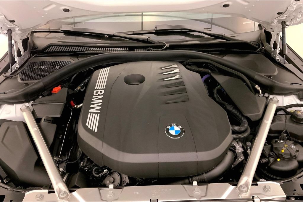 Used 2025 BMW 440i xDrive Convertible w/ Premium Package AWD/4WD image 9