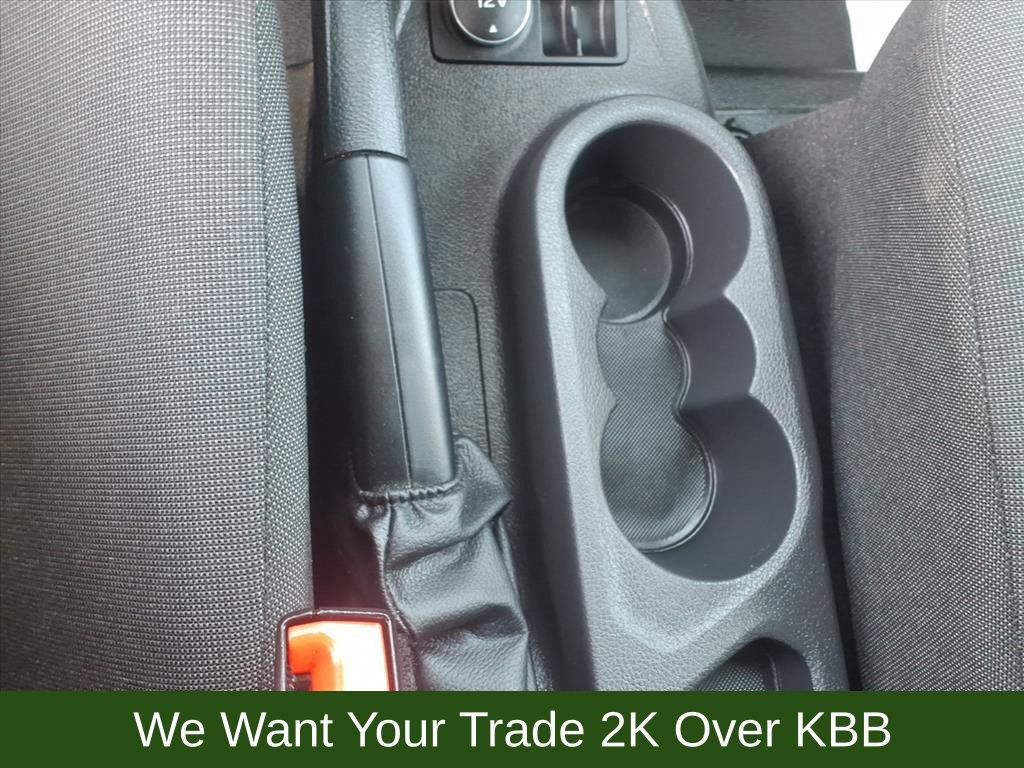 Used 2017 Ford Transit Connect XL image 29