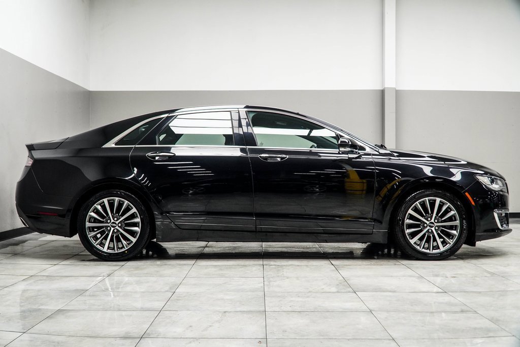 Used 2017 Lincoln MKZ Premiere image 6