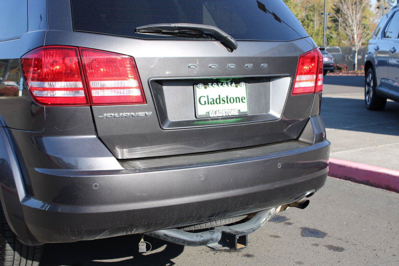 Used 2020 Dodge Journey SE w/ SE Popular Equipment Group FWD image 15