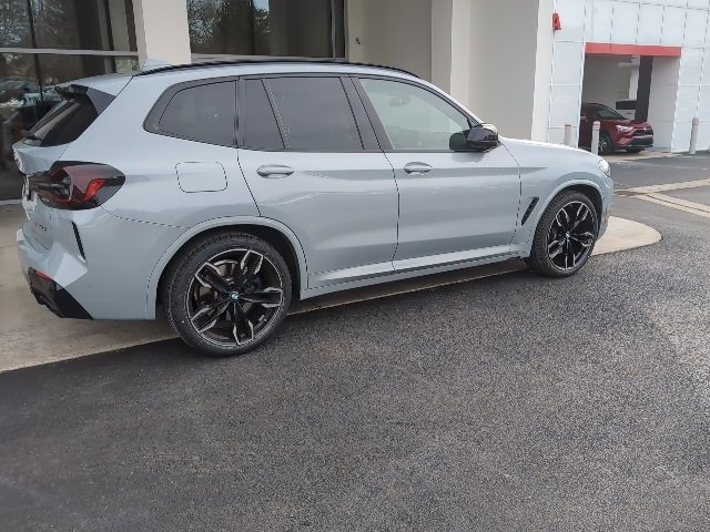 Certified 2023 BMW X3 M40i image 3