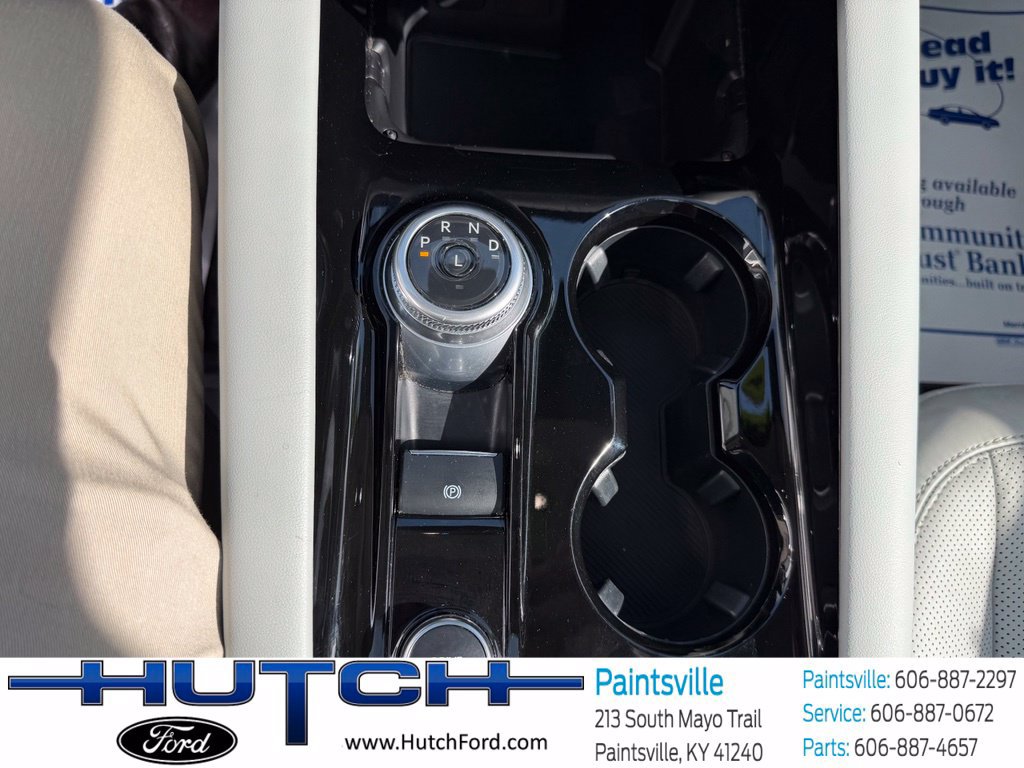 Used 2025 Ford Explorer Platinum w/ Ultimate Package AWD/4WD image 47