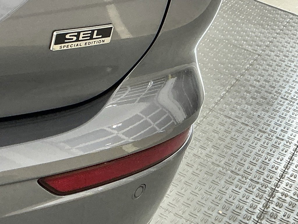 Used 2022 Mitsubishi Outlander SEL image 8