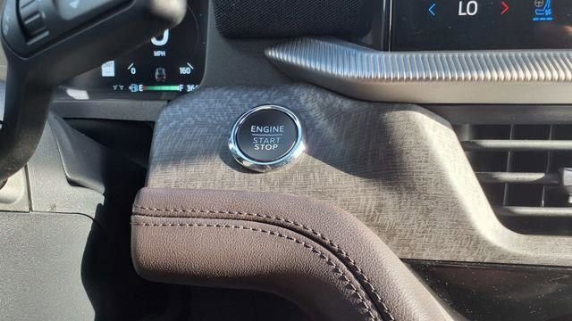 Used 2025 Ford Explorer Platinum w/ LUX Leather Package image 37