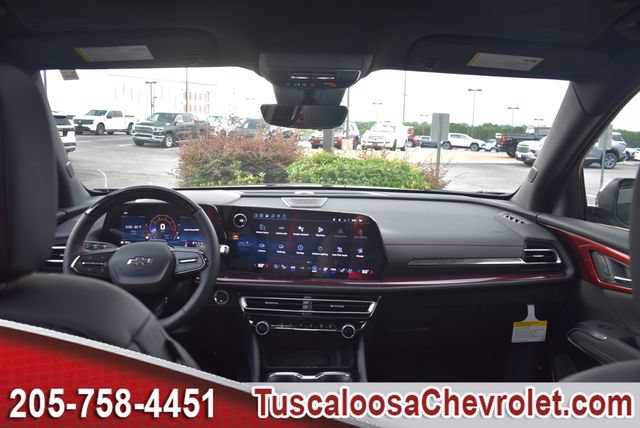 New 2026 Chevrolet Traverse RS w/ LPO, Floor Liner Package FWD image 3