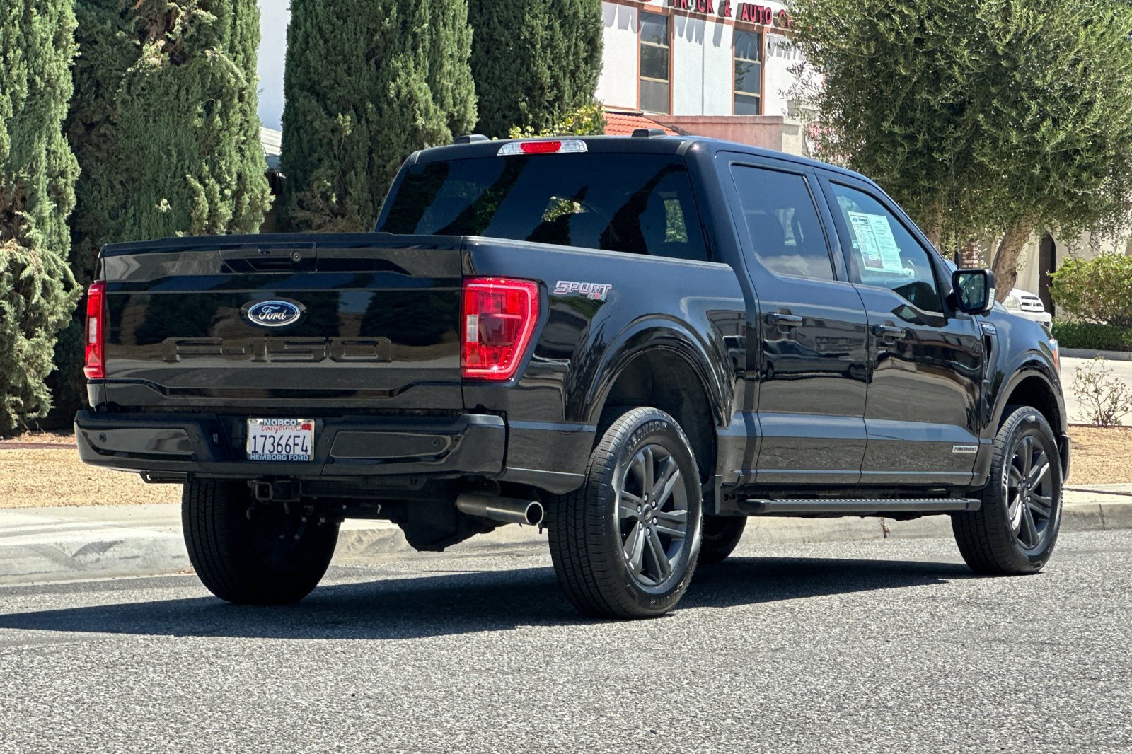 Used 2023 Ford F150 XLT w/ Equipment Group 302A High AWD/4WD image 4