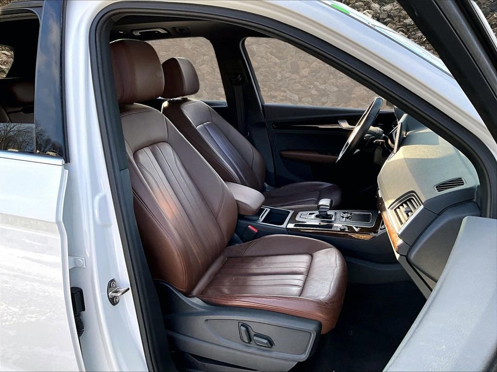 Used 2018 Audi Q5 2.0T Premium Plus w/ Premium Plus Package image 7