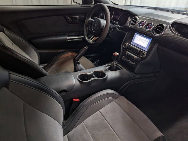 Used 2019 Ford Mustang Shelby GT350 w/ Technology Package RWD image 8