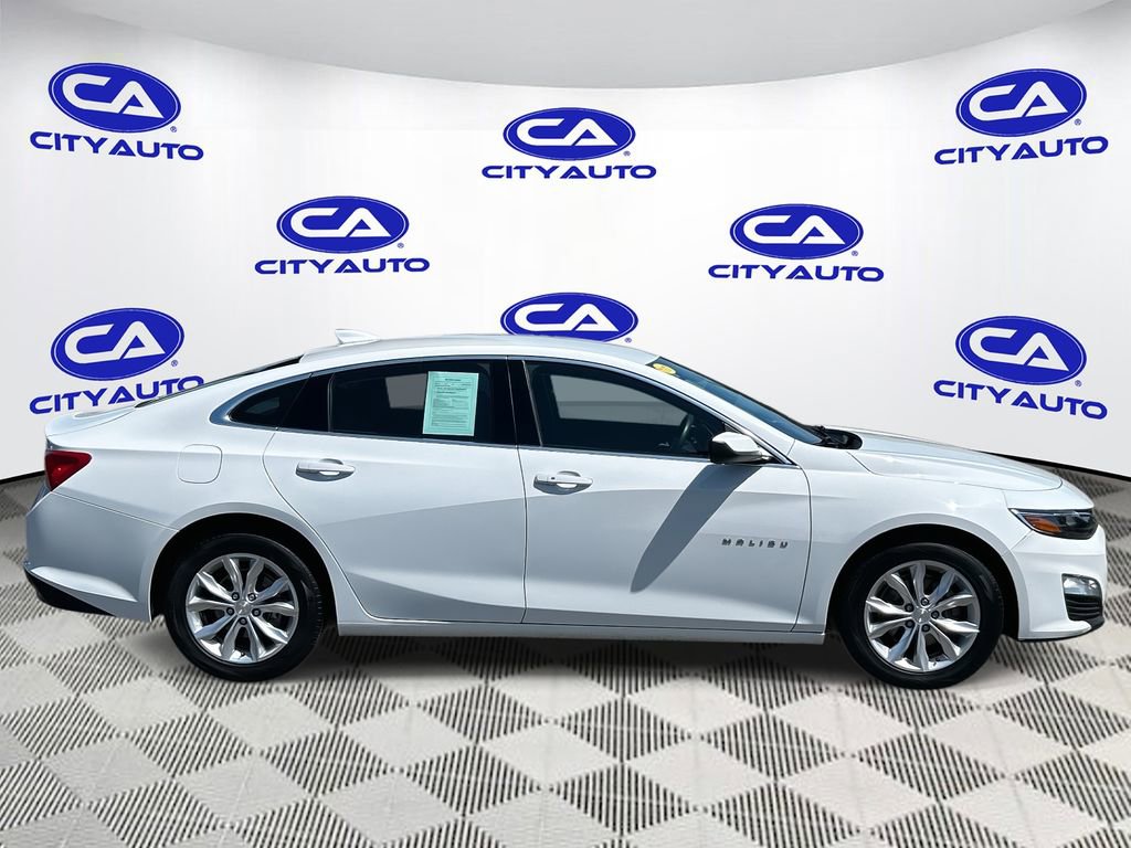 Used 2023 Chevrolet Malibu LT image 2