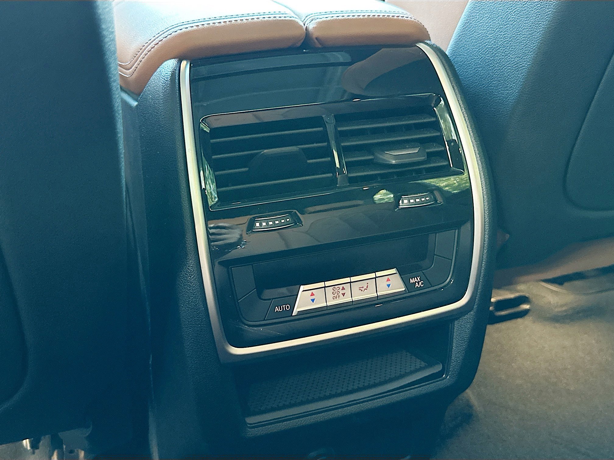 Certified 2023 BMW X5 sDrive40i w/ M Sport Package image 26