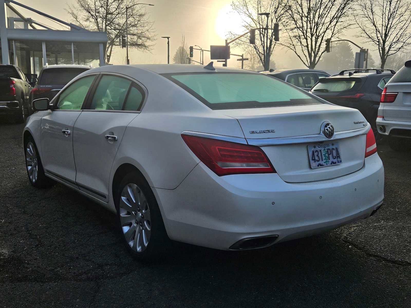 Used 2014 Buick LaCrosse Leather w/ Driver Confidence Package image 5