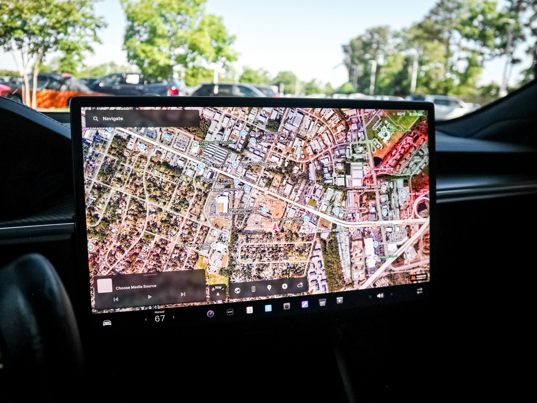 Used 2022 Tesla Model S Plaid AWD/4WD image 24