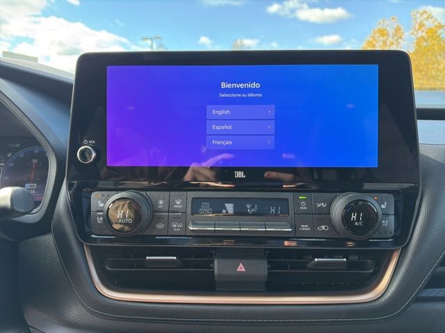 Used 2024 Toyota Grand Highlander AWD Hybrid image 19