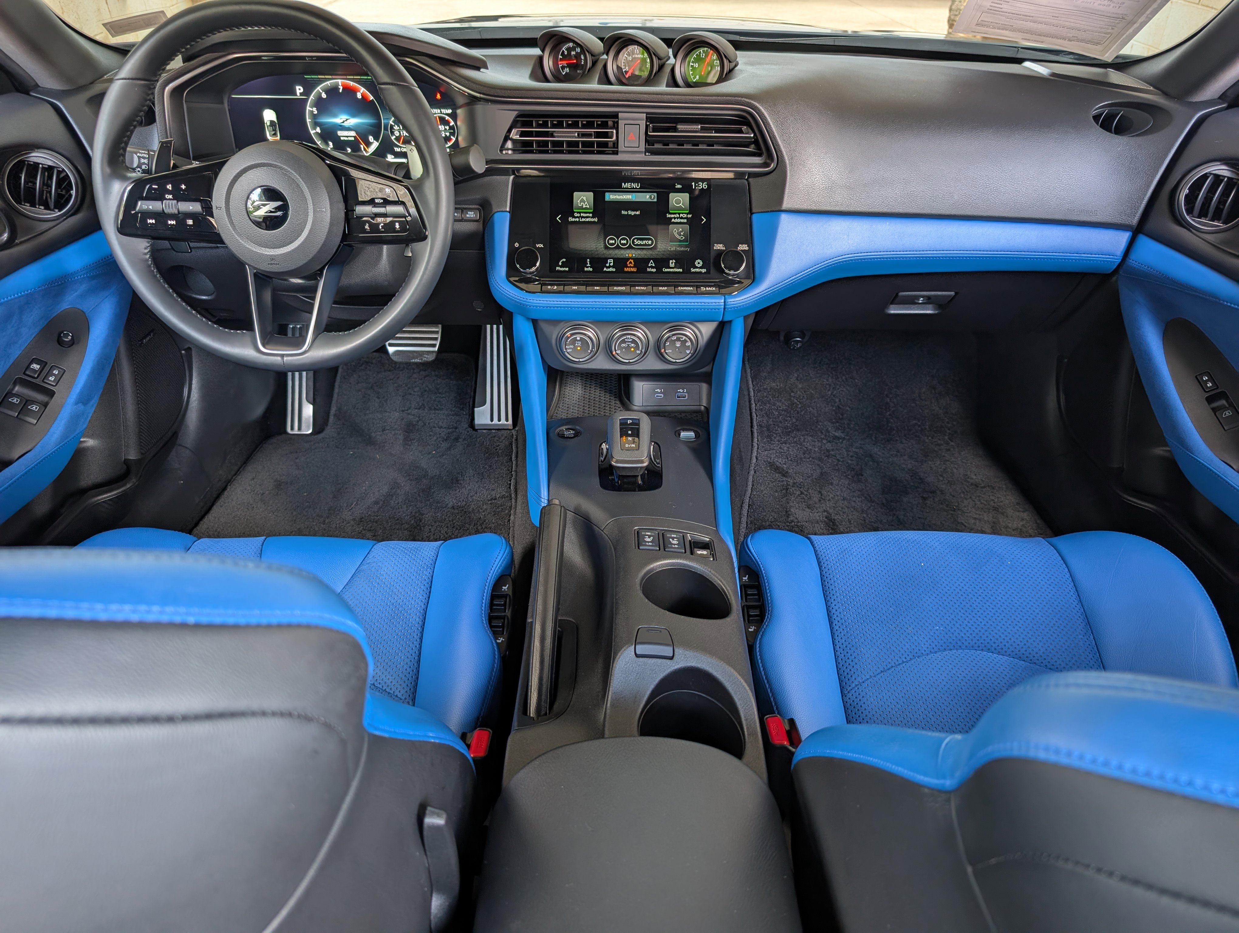 Used 2024 Nissan Z Performance w/ Floor Mat Package RWD image 22