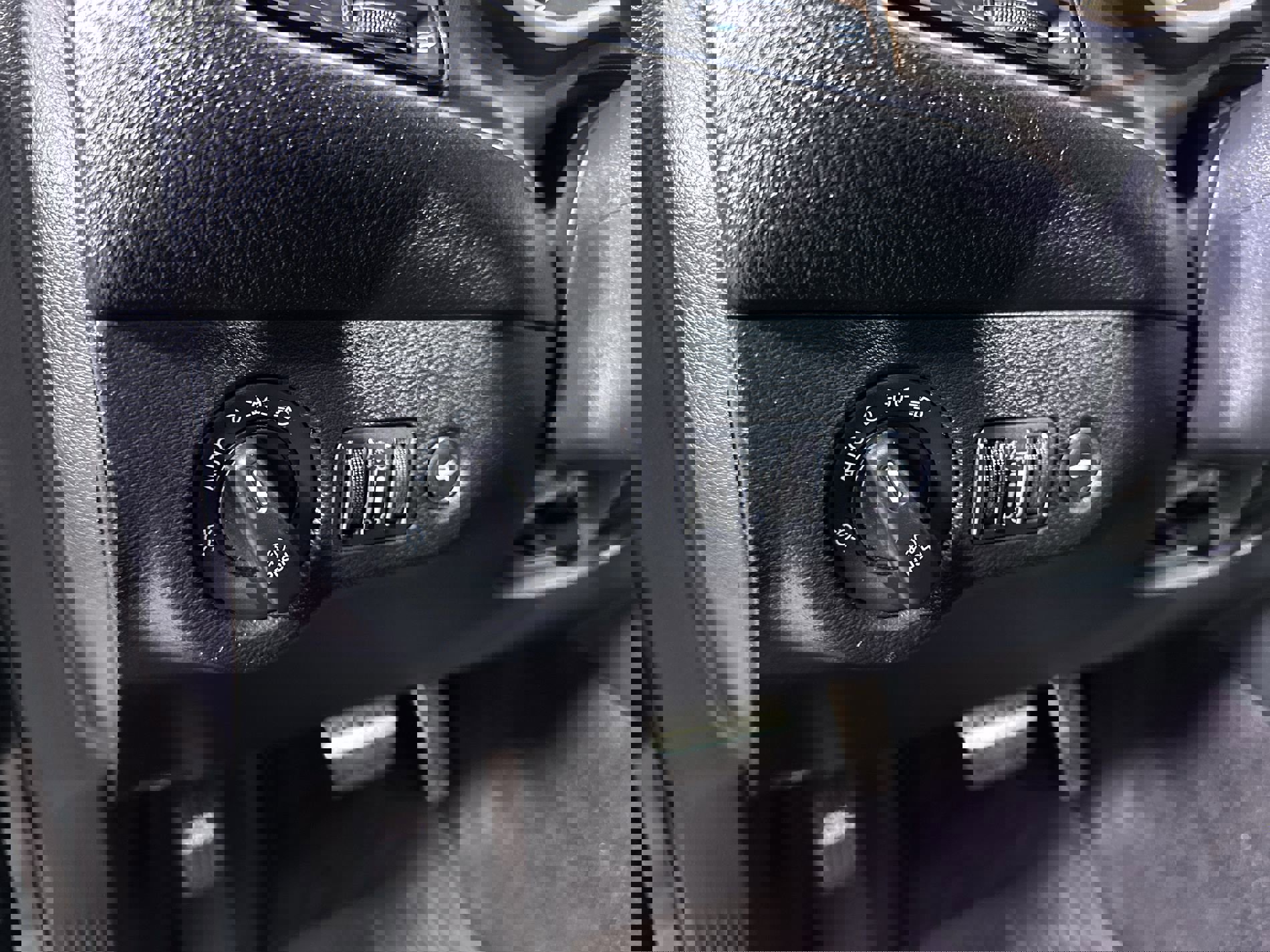 Used 2017 Dodge Challenger GT w/ Technology Group image 54