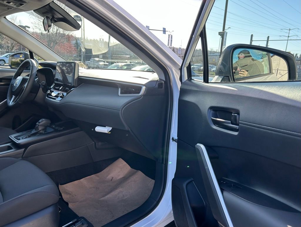 New 2026 Toyota Corolla Cross LE image 15