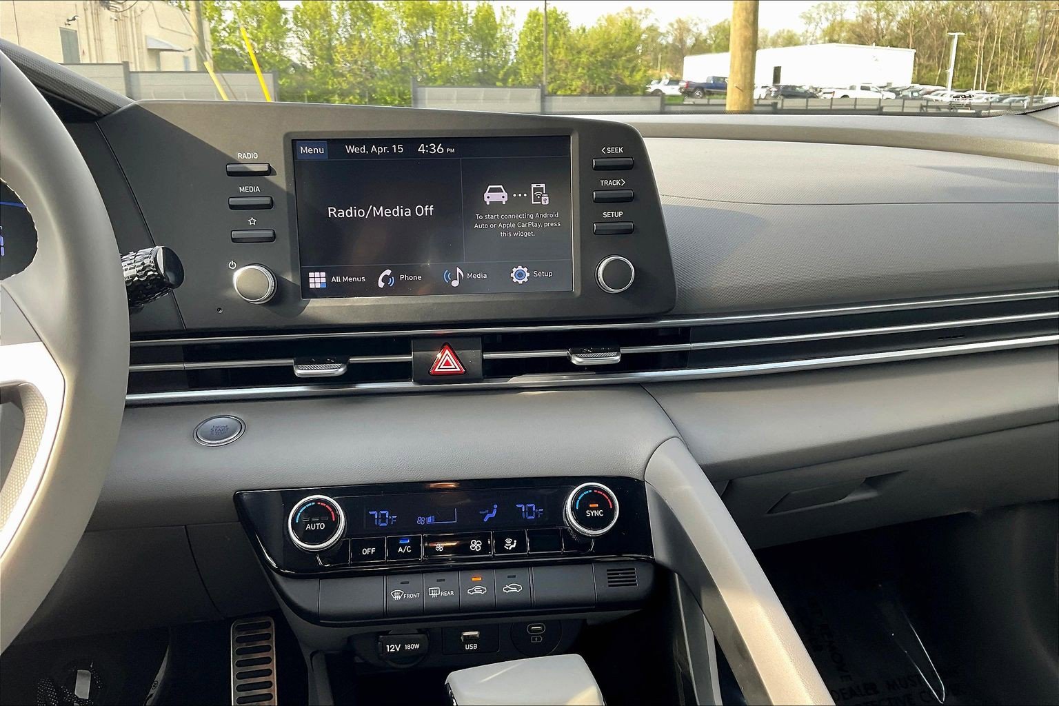 Used 2025 Hyundai Elantra Sport image 15