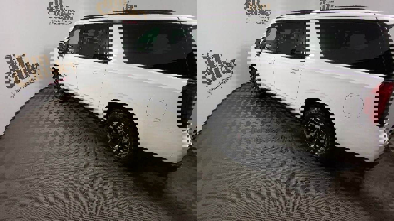 New 2026 GMC Yukon XL AT4 Ultimate image 6