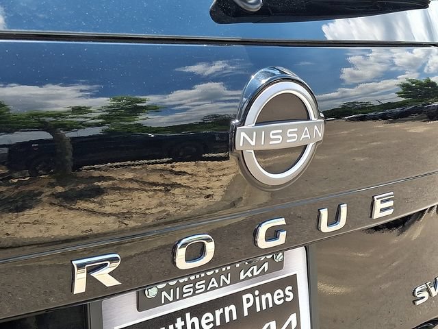 Used 2023 Nissan Rogue SV FWD image 30