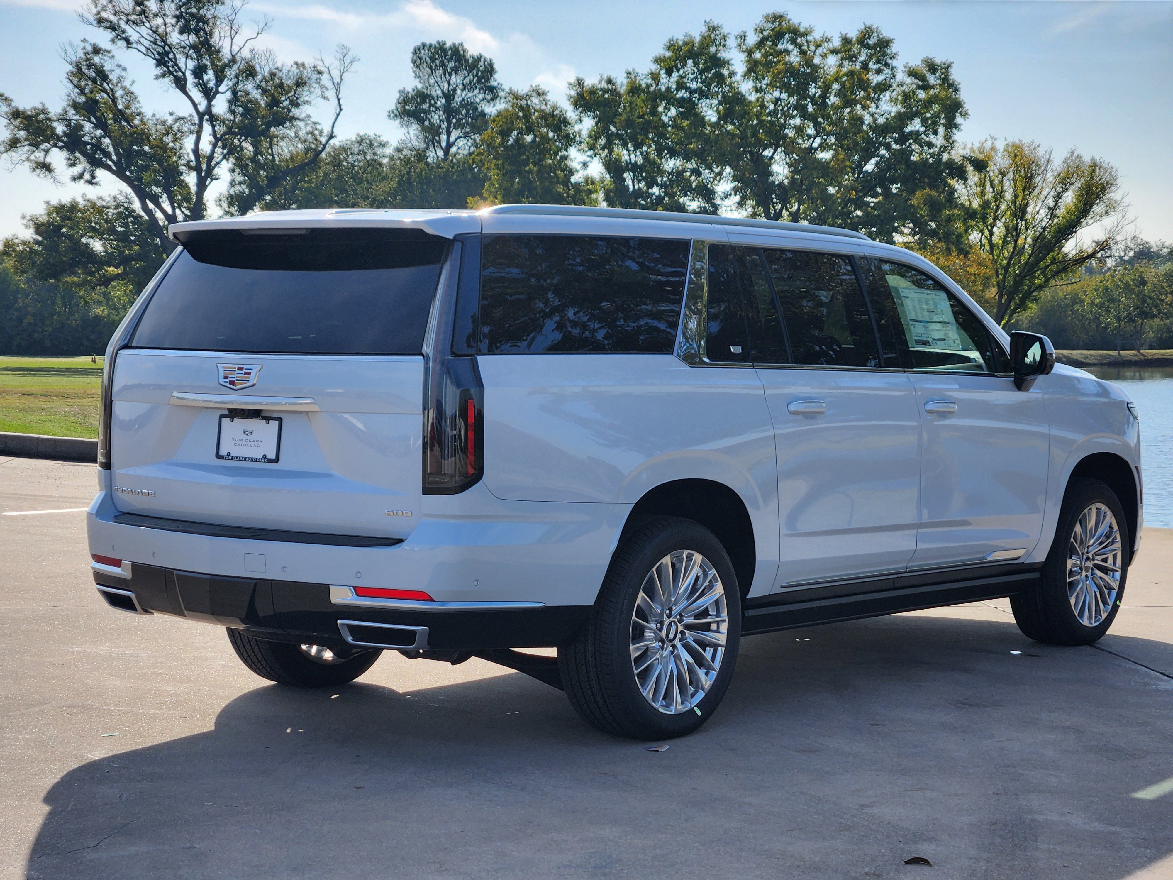 New 2026 Cadillac Escalade ESV Luxury w/ Touring Package image 4