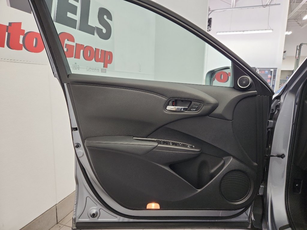 Used 2016 Acura RDX AWD image 8