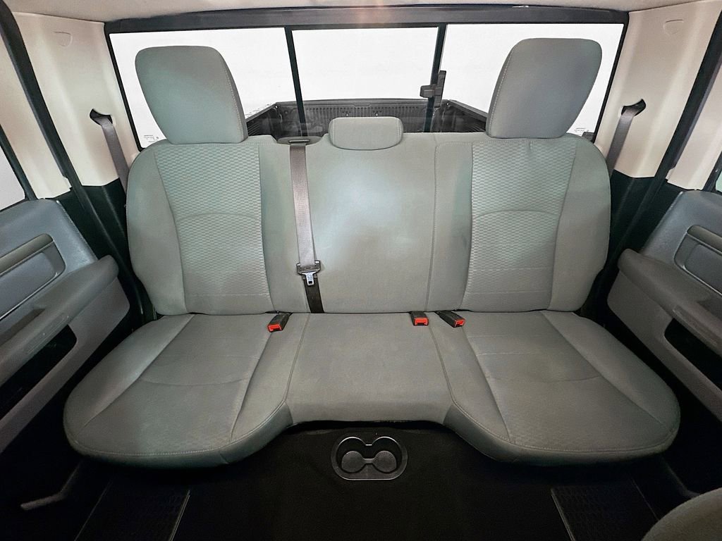 Used 2020 RAM 1500 Classic SLT image 13