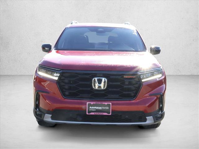 New 2025 Honda Pilot TrailSport image 2