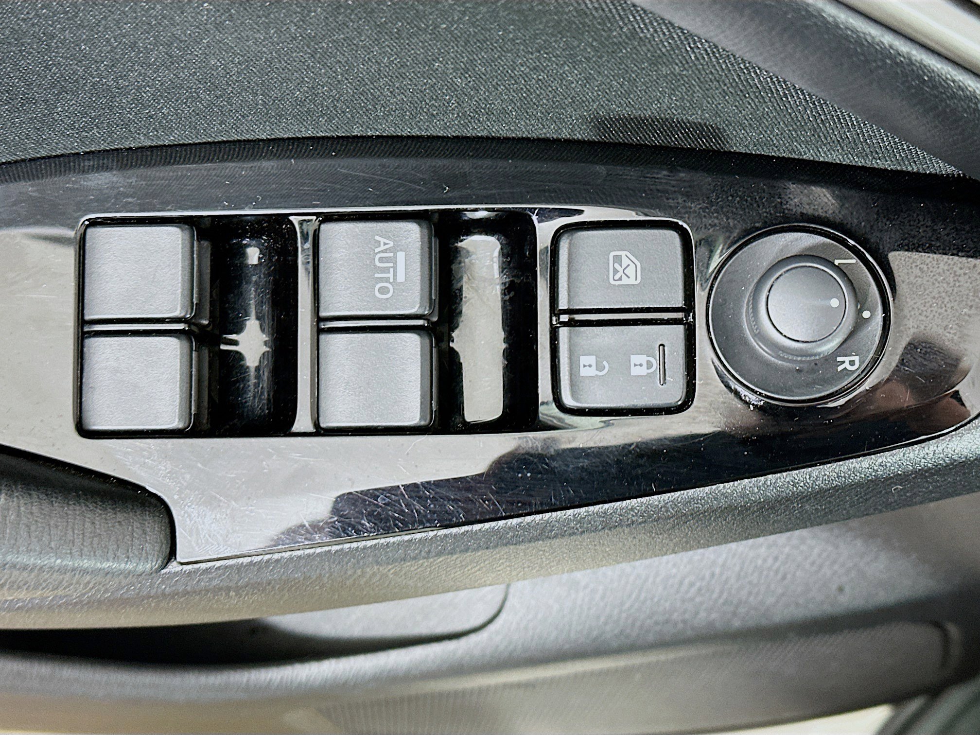 Used 2018 MAZDA MAZDA3 Sport image 15