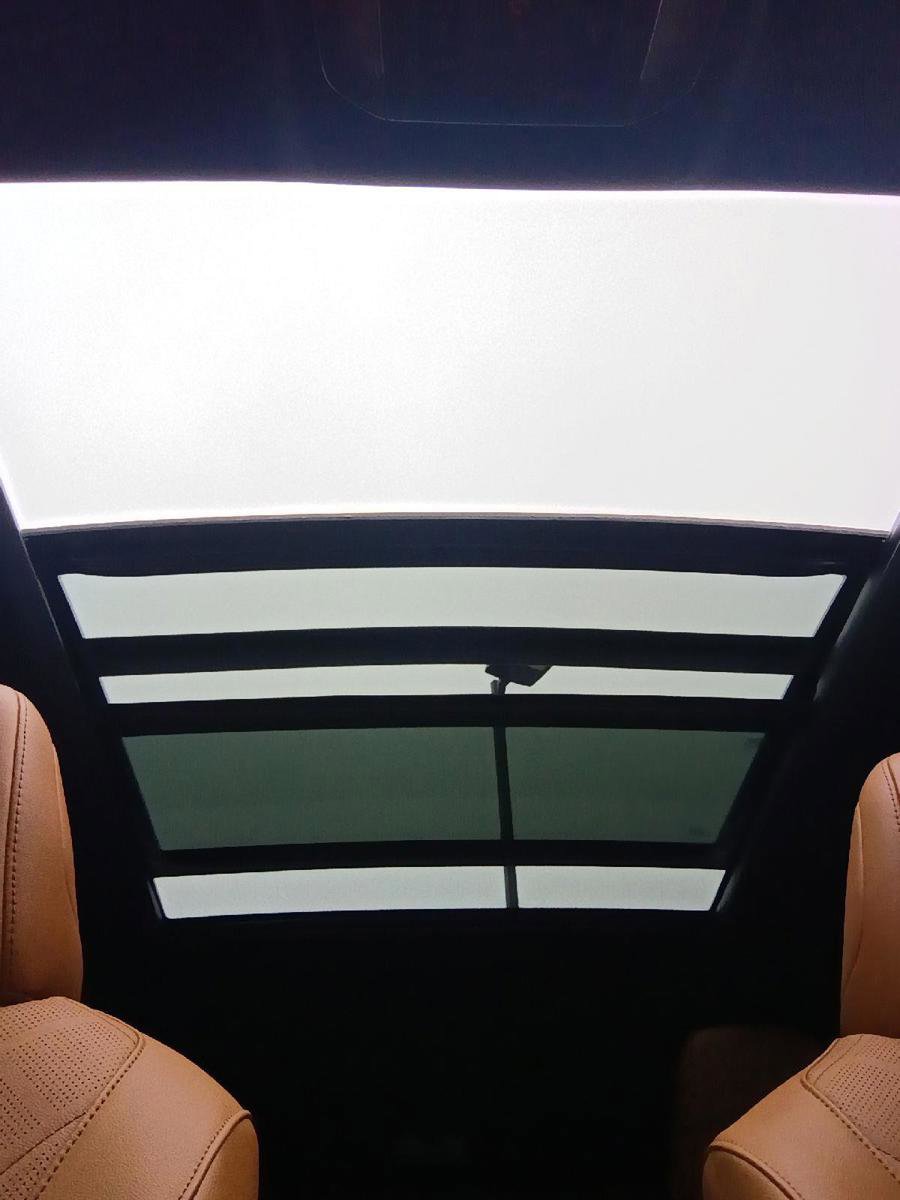 New 2026 Toyota Highlander Platinum image 24